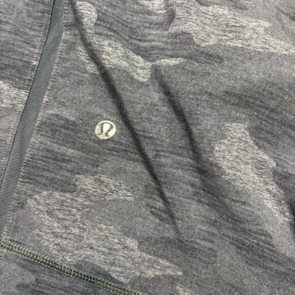 Lululemon Men's Camo Gray Athletic 9'' Inseam Running Shorts Pockets Size XL - Picture 9 of 11